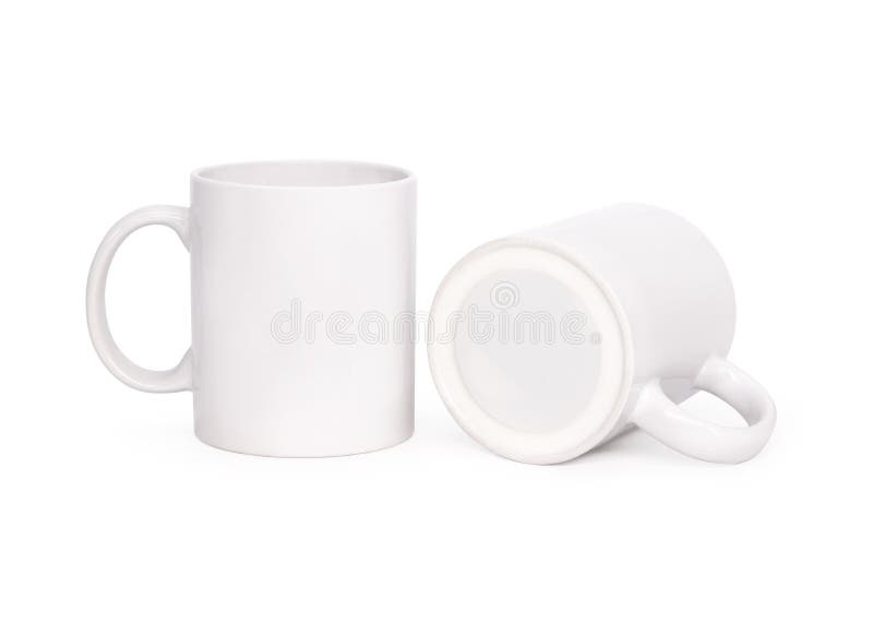 Caneca de caf? vazia isolada no fundo branco Molde do copo da bebida para seu projeto Trajetos de grampeamento ou para cortar o o foto de stock royalty free Caneca de caf? vazia isolada no fundo branco Molde do copo da bebida para seu projeto Trajetos de grampeamento ou para cortar o o foto de stock royalty free