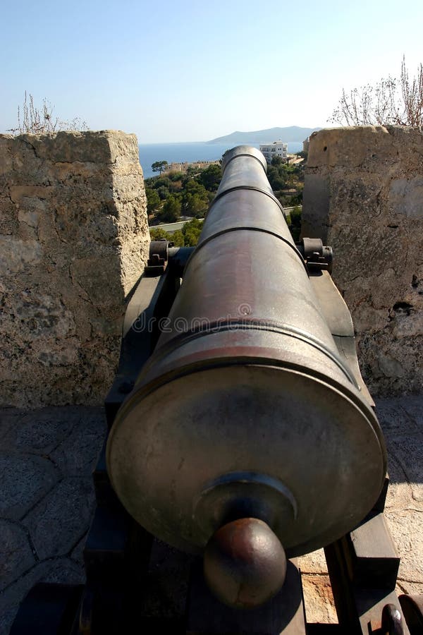 Cannon weapon in ibiza