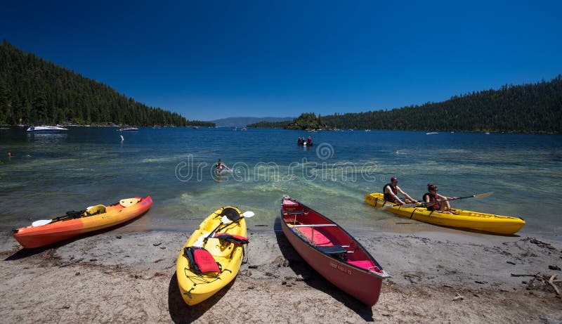Canoe on the Beach Lake Tahoe, California royalty free stock images Canoe on the Beach Lake Tahoe, California royalty free stock images