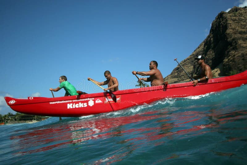 Canoe surfing at Makaha editorial photography. Image of northshore
