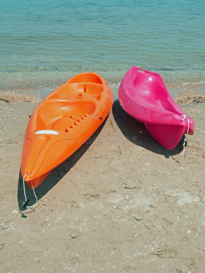 Canoes stock photo. Image of hawaii, holiday, kayaking 32796000