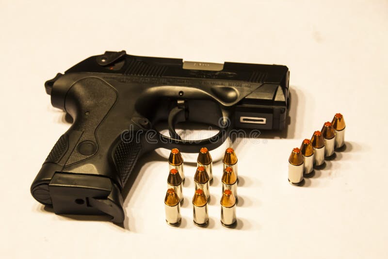 ✓ Armes à feu • Toile pistolet 9 mm et balles 90x60 cm • Impression d'image  sur toile