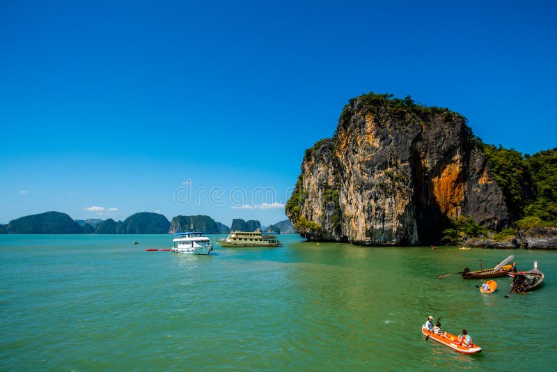 Canoëkayak Chez Koh Hong Island Photo stock éditorial Image du
