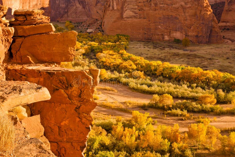 Canyon de Chelly HDR stock image. Image of dynamic, vegetation - 11807579