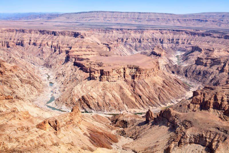 Canyon de rivière de poissons pendant la saison sèche, Afrique méridionale, Namibie photos stock Canyon de rivière de poissons pendant la saison sèche, Afrique méridionale, Namibie photos stock