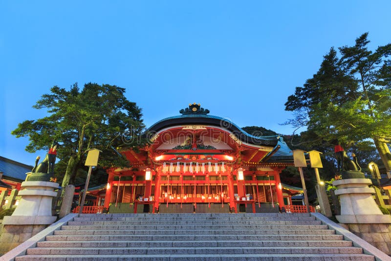 Capillas en la capilla de Fushimi Inari-taisha en Kyoto