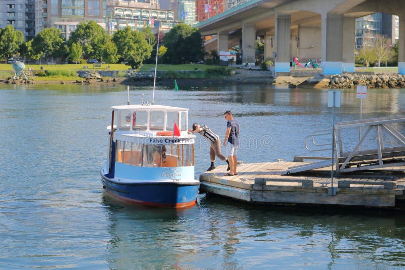 Capitano e passeggero del traghetto di False Creek fotografia stock