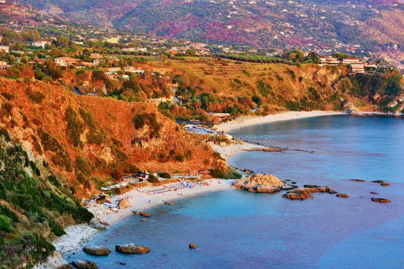 Capo Vaticano Italien stockbild. Bild von grün, panorama 103724303