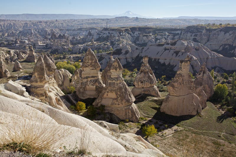 Cappadocia: vista panorâmica do museu do ar livre de Goreme imagem de stock Cappadocia: vista panorâmica do museu do ar livre de Goreme imagem de stock