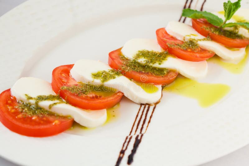 caprese салат стоковая фотография caprese салат стоковая фотография