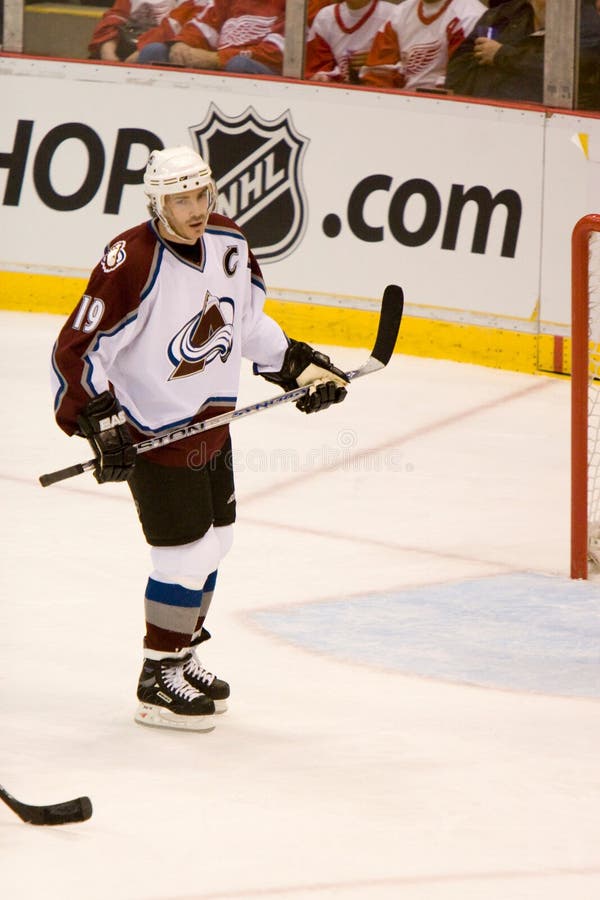 454 Joe Sakic Photos Stock Photos, High-Res Pictures, and Images