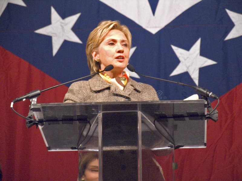 capteur Hillary Clinton (D-NY), épouse de l'ancien ancien Président Bill Clinton des États-Unis, parle à Little Rock, déjeuner d' photos stock capteur Hillary Clinton (D-NY), épouse de l'ancien ancien Président Bill Clinton des États-Unis, parle à Little Rock, déjeuner d' photos stock