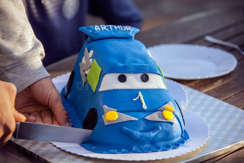 Car Cake Cutting Photos Free Royalty Free Stock Photos From Dreamstime Car Cake Cutting Photos Free Royalty Free Stock Photos From Dreamstime