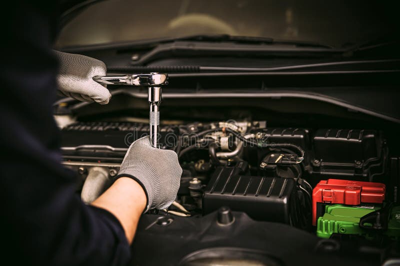 https://thumbs.dreamstime.com/b/car-care-maintenance-servicing-hand-technician-auto-mechanic-using-wrench-to-fix-car-repairing-change-spare-part-car-271729581.jpg