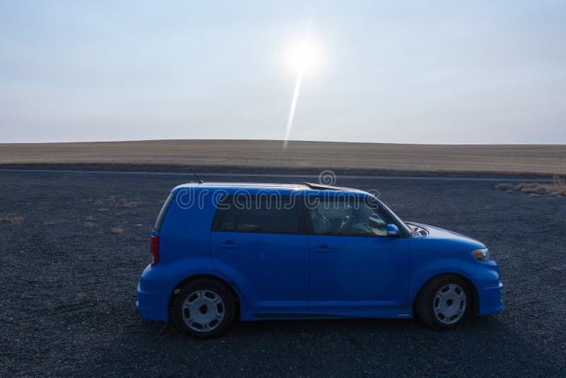 Car in the Desert in East Oregon Stock Image Image of blazing