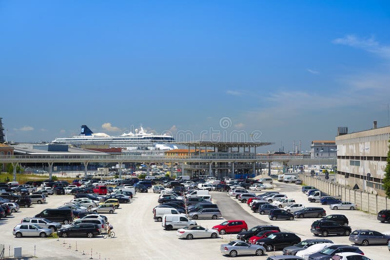 Car parking in Venice editorial photo. Image of culture 75923071