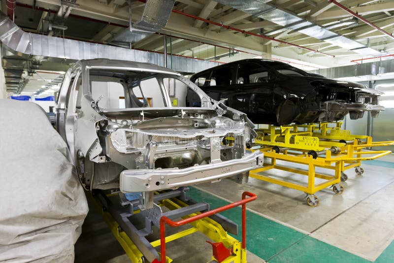 Factory car painting editorial photography. Image of heavy 28484102