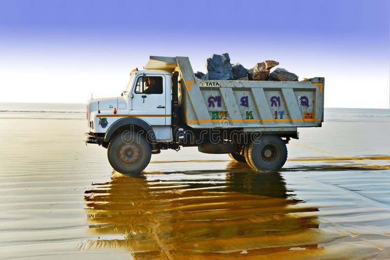 The Car editorial stock photo. Image of open, india, reflection 38506098