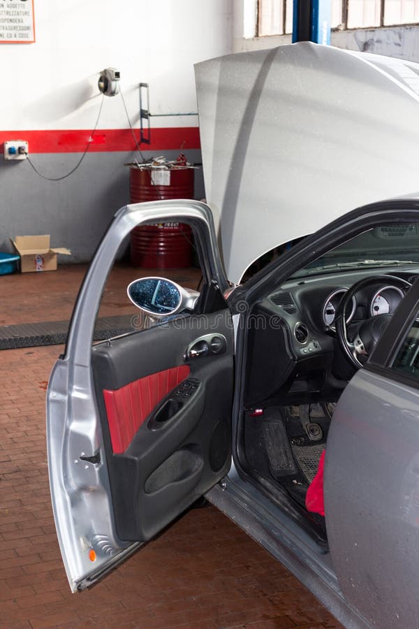 Car workshop stock photo. Image of service, equipment - 47489940