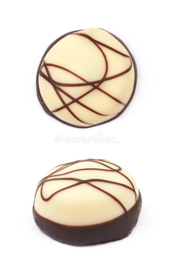 Caramella della confezione del cioccolato isolata