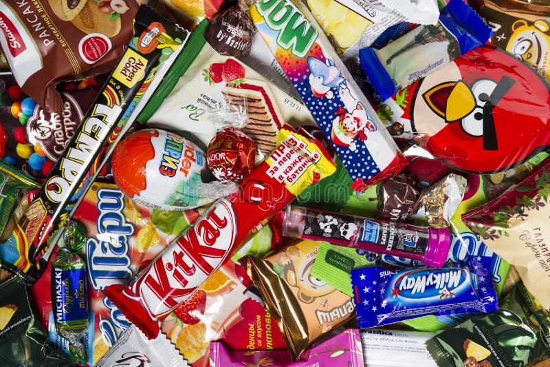 Caramelos, Chocolates, Dulces Foto editorial Imagen de grupo