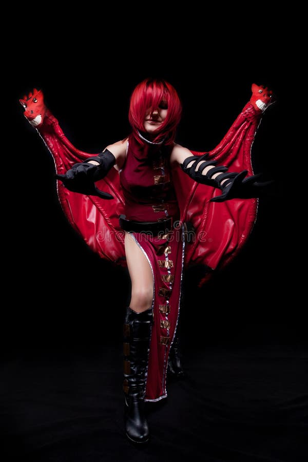 Carattere cosplay del anime della ragazza rossa di furia fotografia stock libera da diritti Carattere cosplay del anime della ragazza rossa di furia fotografia stock libera da diritti