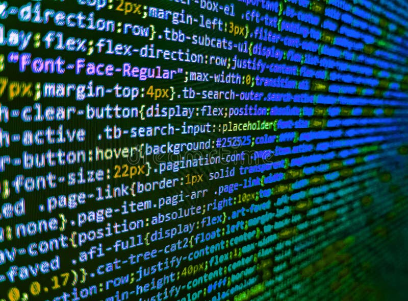 Caratteri e cifre. moderna rete web e tecnologia di telecomunicazione Internet. programmatore digita nuove righe di codice html fotografia stock