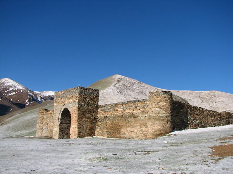 Caravanserai Tash Rabat in Kyrgyzstan stock afbeelding Caravanserai Tash Rabat in Kyrgyzstan stock afbeelding