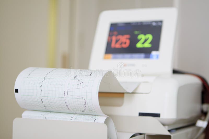 Tool to measure the baby's heartbeat in the womb and the mother's contractions. Tool to measure the baby's heartbeat in the womb and the mother's contractions