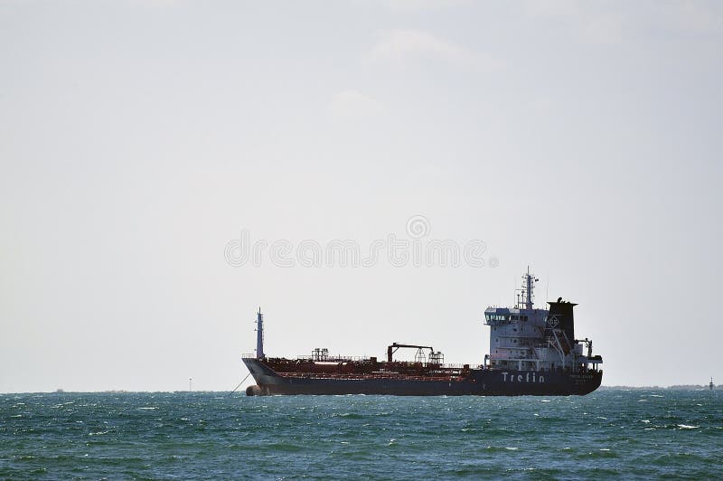 Cargo liners editorial stock image. Image of travel, containers 29701989
