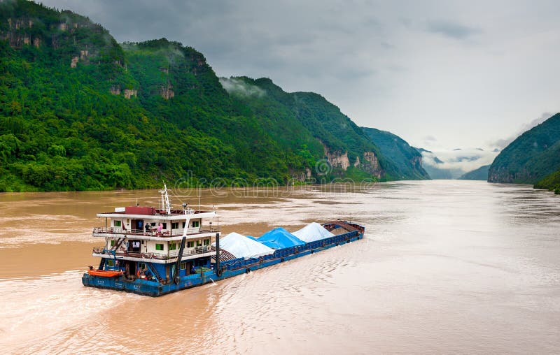 Cargo ship on the Yangtze River