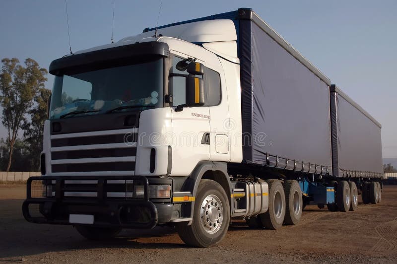 129,355 Cargo Truck Stock Photos Free & RoyaltyFree Stock Photos