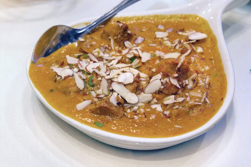 Cari de Korma d'agneau de nourriture d'Indien est photographie stock libre de droits Cari de Korma d'agneau de nourriture d'Indien est photographie stock libre de droits