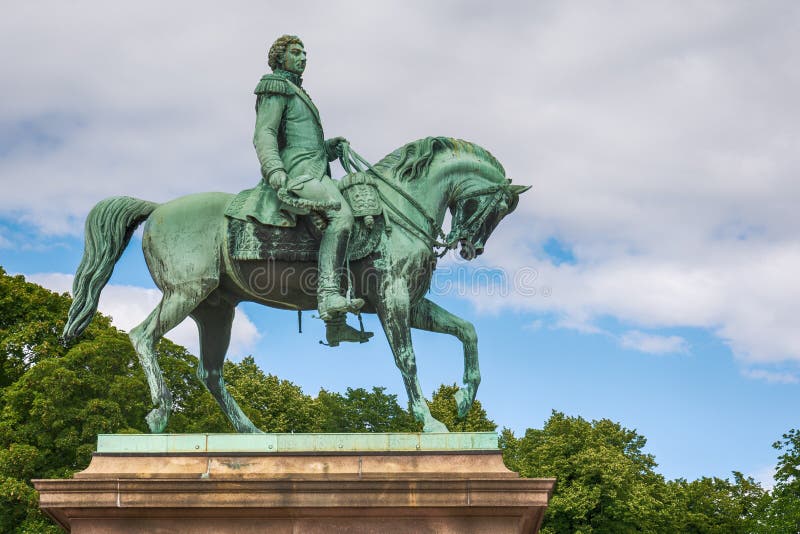 carl Johan królewiątka statua viv zdjęcia stock carl Johan królewiątka statua viv zdjęcia stock