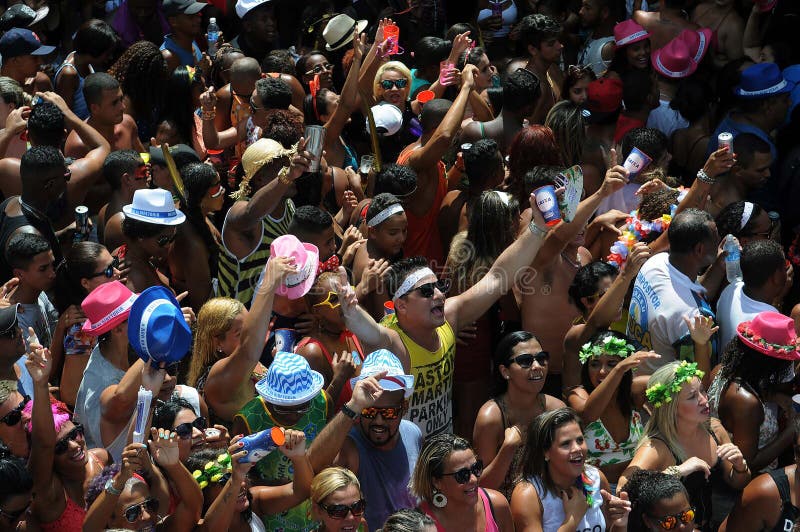 Carnaval de Rua editorial stock photo. Image of block - 105065008