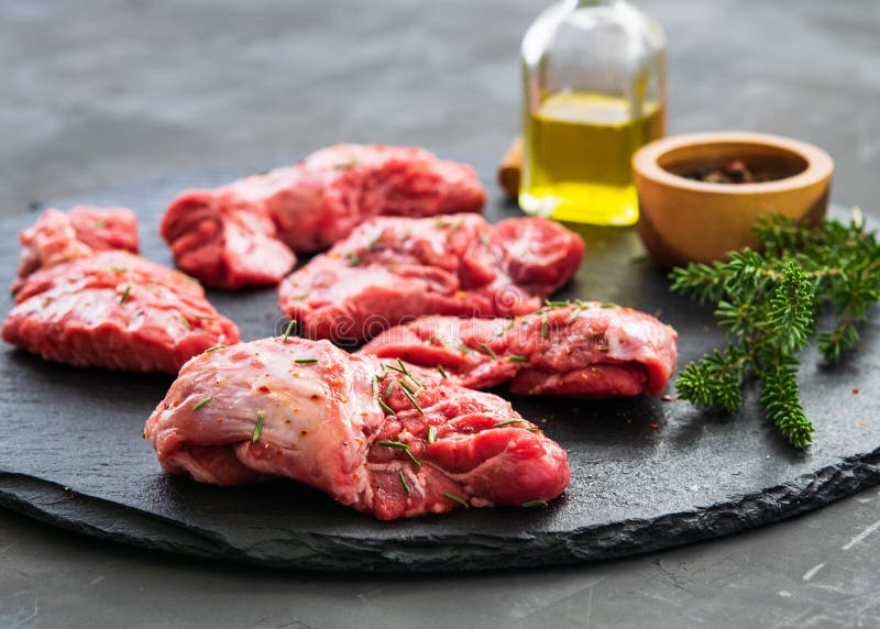 Le Guance Della Carne Di Maiale Hanno Stufato Con Le ...