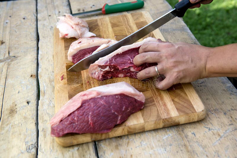 Espeto De Picanha Da Carne Pronto Para Cozinhar Imagem de Stock - Imagem de  frescor, grelhado: 132253239