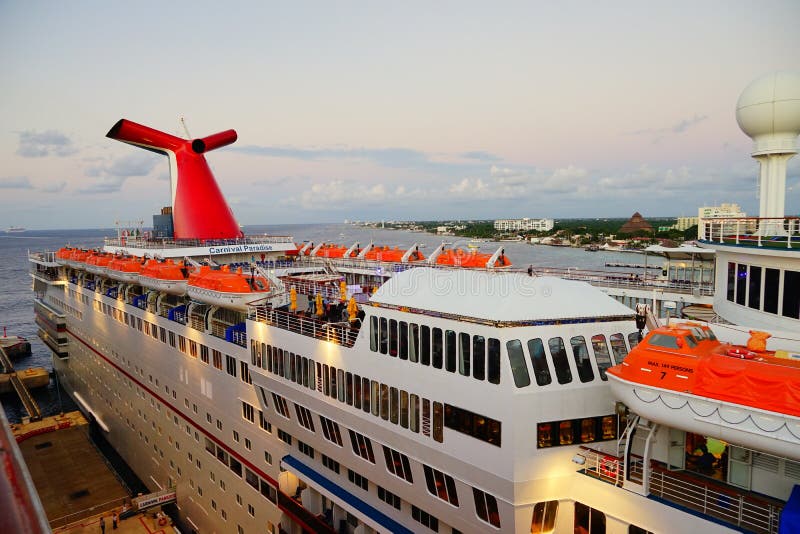 Carnival Cruise Line Tampa Stock Photos Free & RoyaltyFree Stock