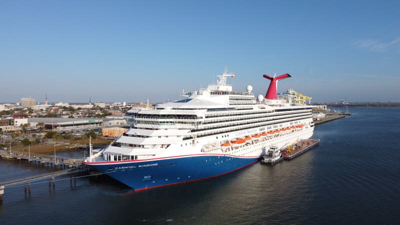 cruise ship departs charleston