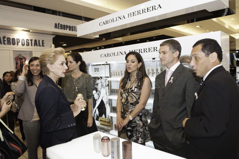 Carolina Herrera die Peru bezoeken royalty-vrije stock foto Carolina Herrera die Peru bezoeken royalty-vrije stock foto