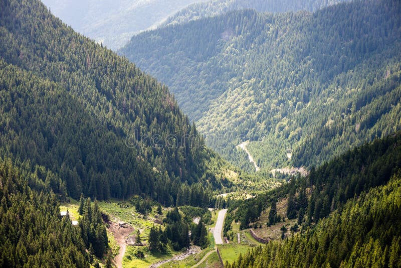 Karpaty v zimě sníh