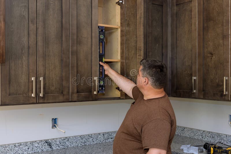 Carpenter at Checks Level Correctness Installation Custom Kitchen