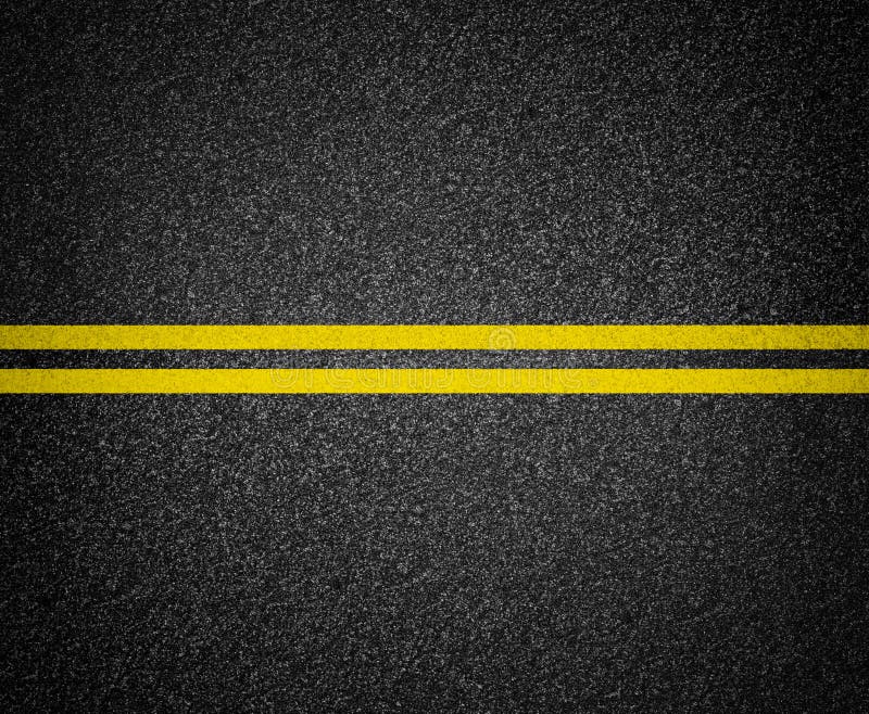 Carretera de asfalto que marca la visión superior