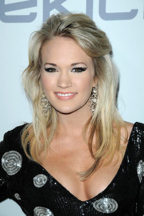 Carrie Underwood at the Salute To Icons Clive Davis Pre-Grammy Gala. Beverly Hilton Hotel, Beverly Hills, CA. 02-07-09