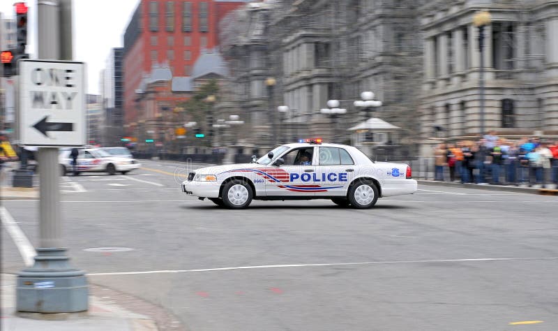 Carro Policial, Washington DC, EUA Imagem Editorial - Imagem de perigo,  avenida: 165333290