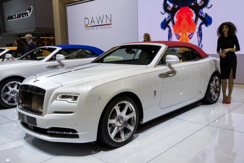 Carro de Rolls Royce Ghost Elegance imagem de stock royalty free Carro de Rolls Royce Ghost Elegance imagem de stock royalty free