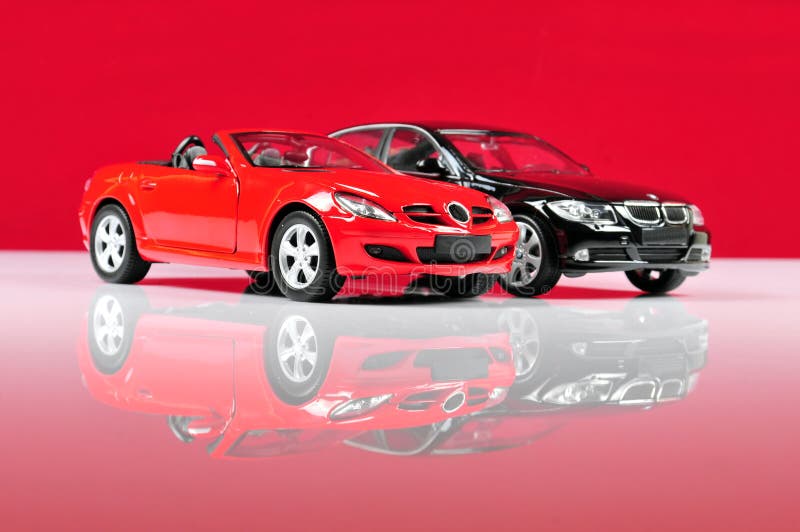Carros luxuosos fotografia de stock royalty free Carros luxuosos fotografia de stock royalty free