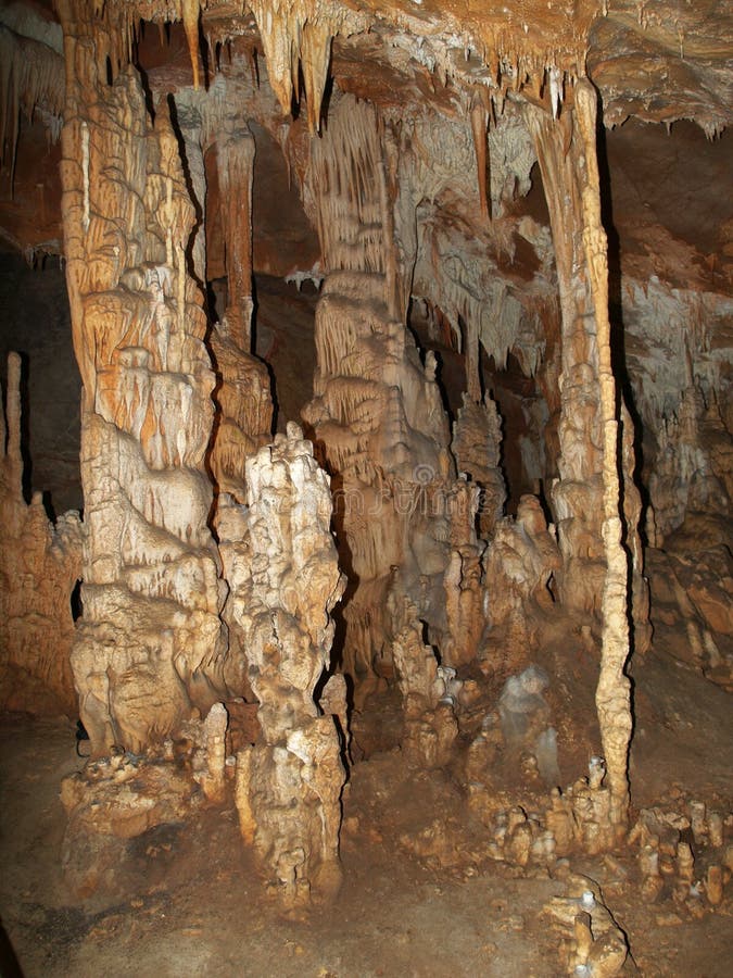 Krasová výzdoba jaskyne