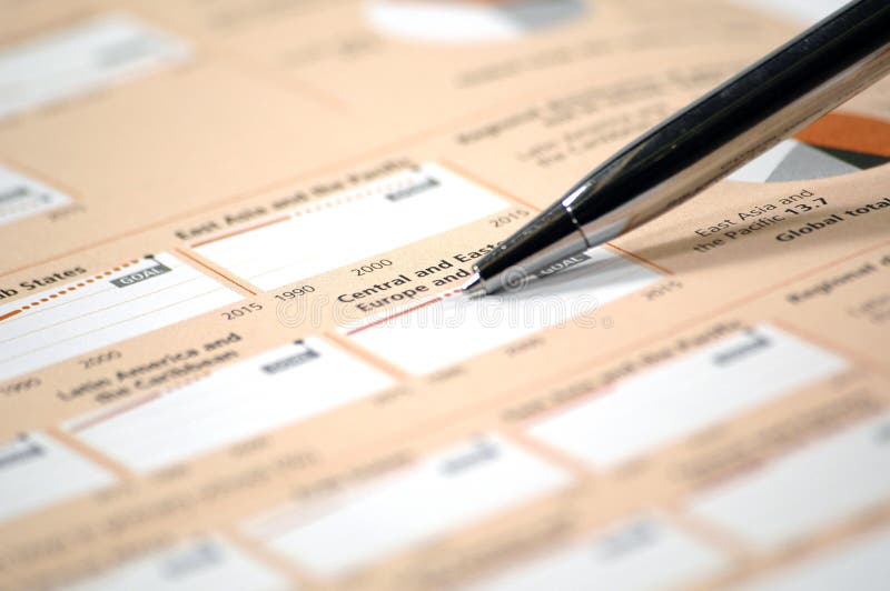 Fotografia mostrando gráfico de negócios imagens de stock