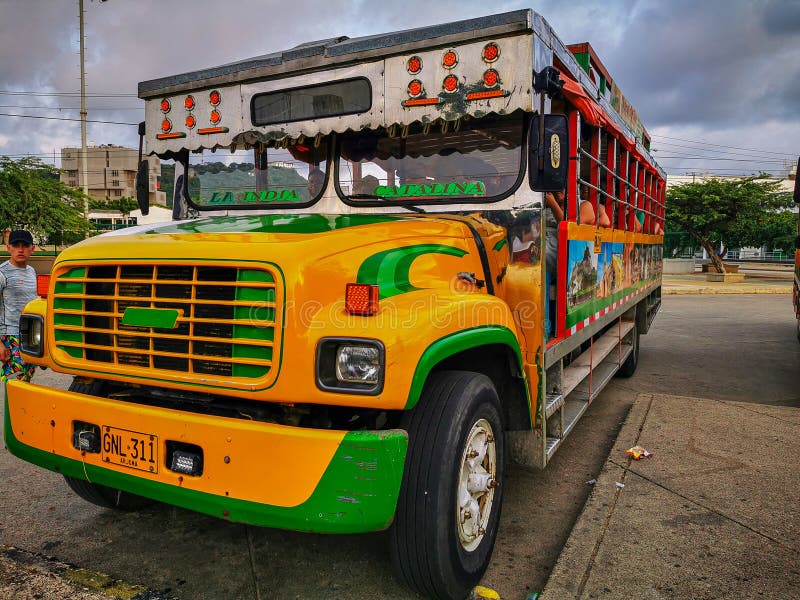 colombia tourist bus